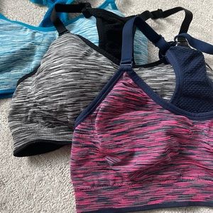 New Balance Racerback Sports Bra Bundle, Medium